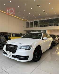 كرايسلر 300